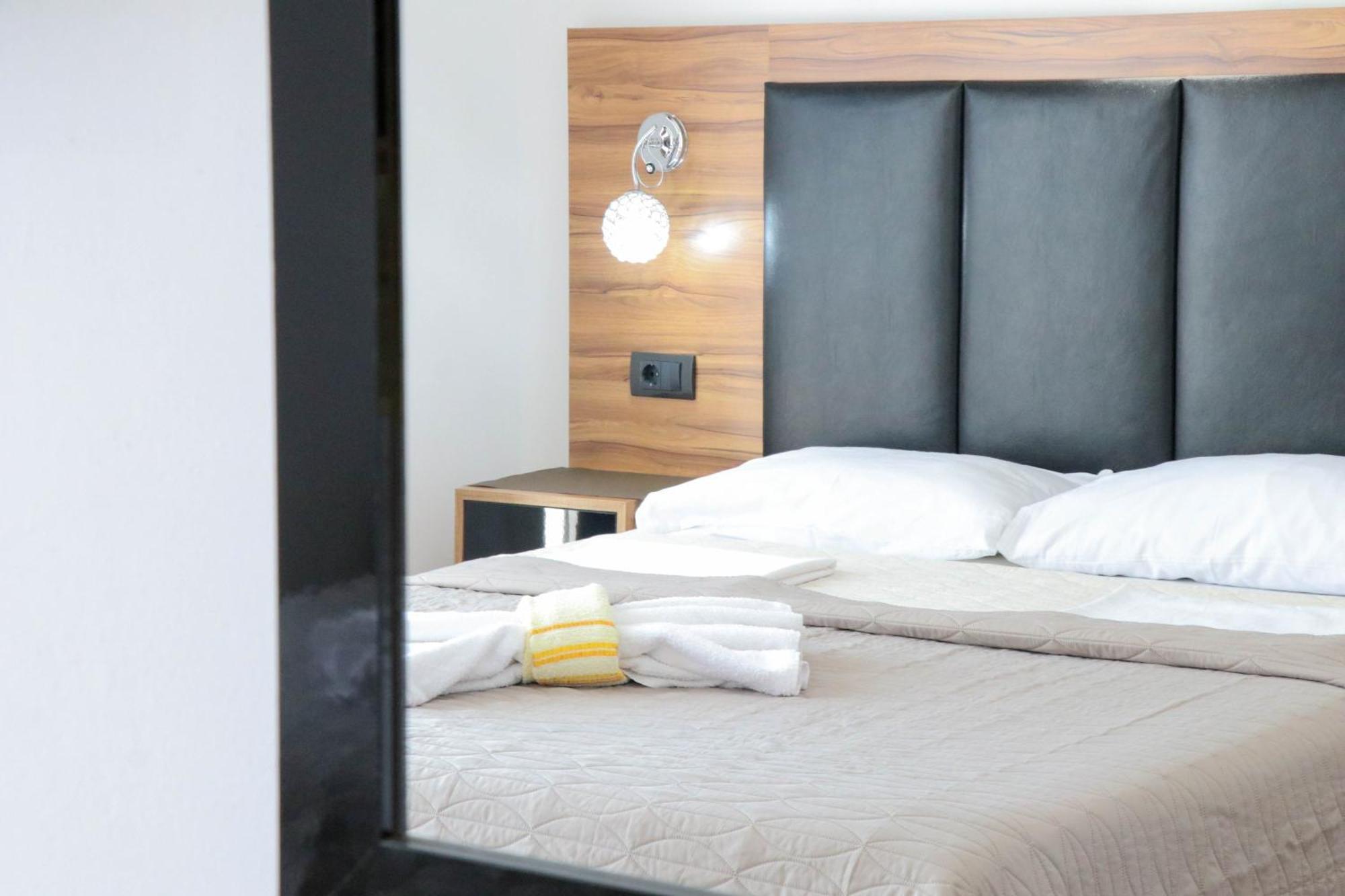 أولتْسي B&B Lovac Hasa 2 الغرفة الصورة
